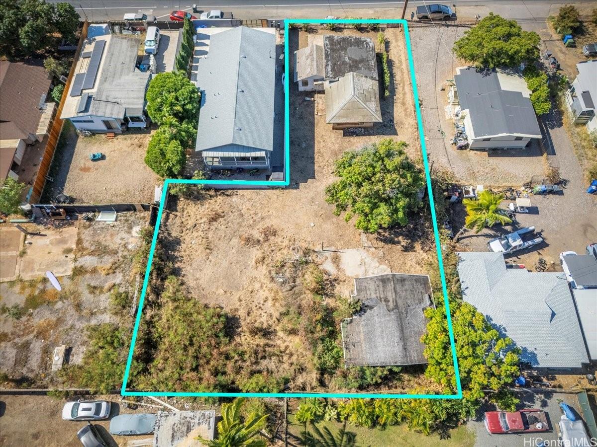 84-918  Farrington Hwy Makaha, Leeward home - photo 4 of 20