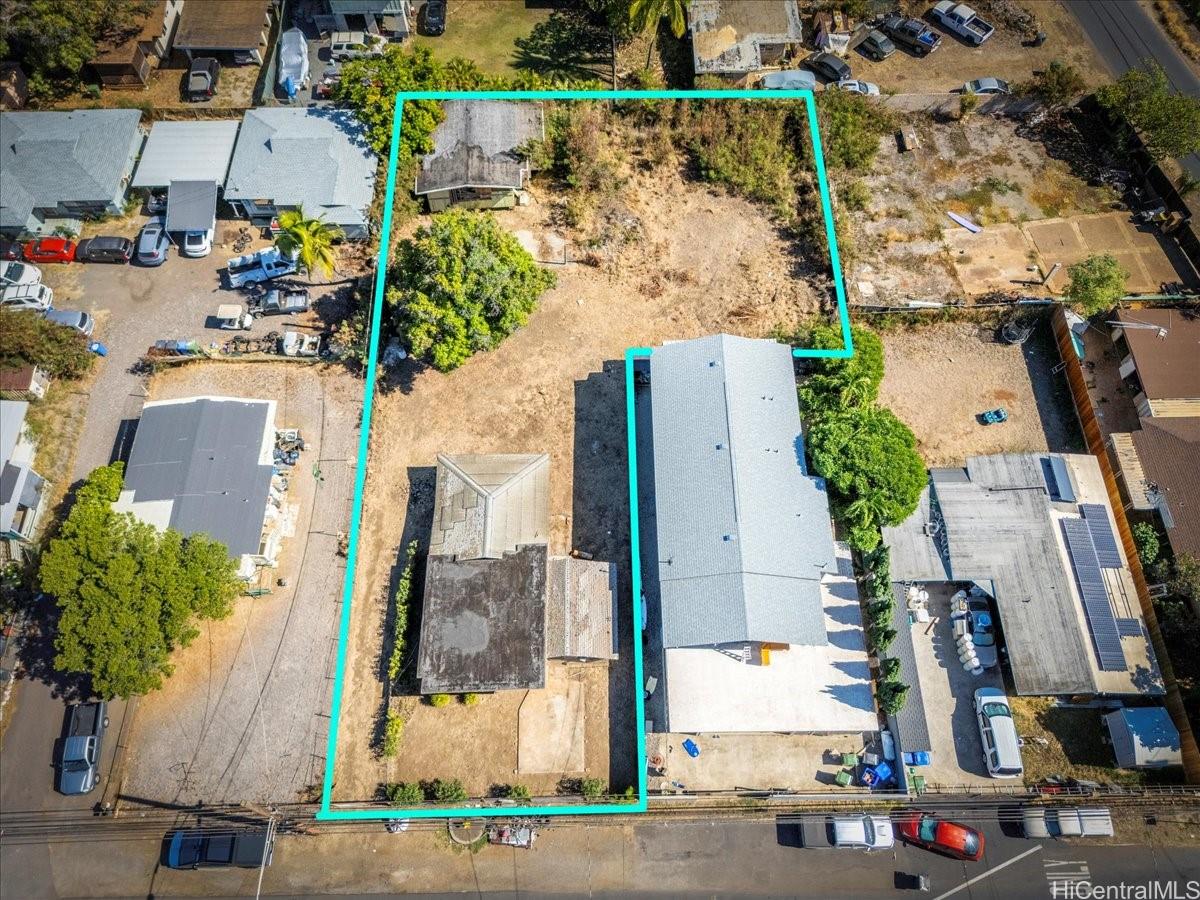 84-918  Farrington Hwy Makaha, Leeward home - photo 5 of 20