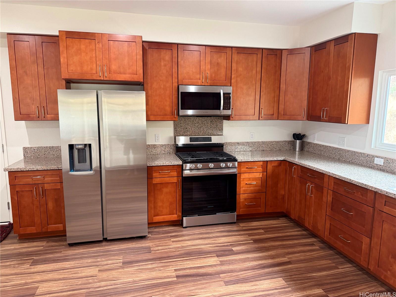 84-920  Moaelehua Street Maunaolu Estates, Leeward home - photo 11 of 15