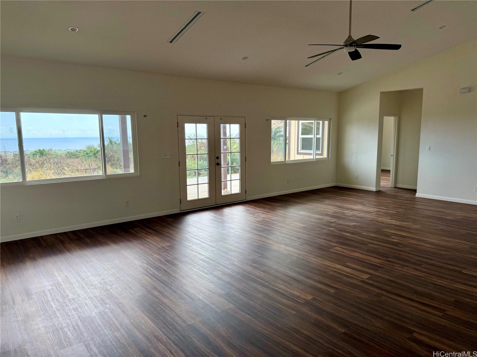 84-920  Moaelehua Street Maunaolu Estates, Leeward home - photo 6 of 15