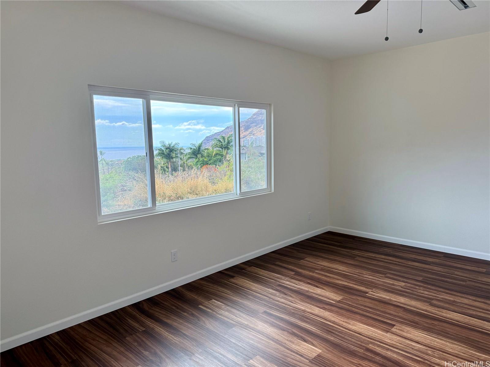 84-920  Moaelehua Street Maunaolu Estates, Leeward home - photo 7 of 15