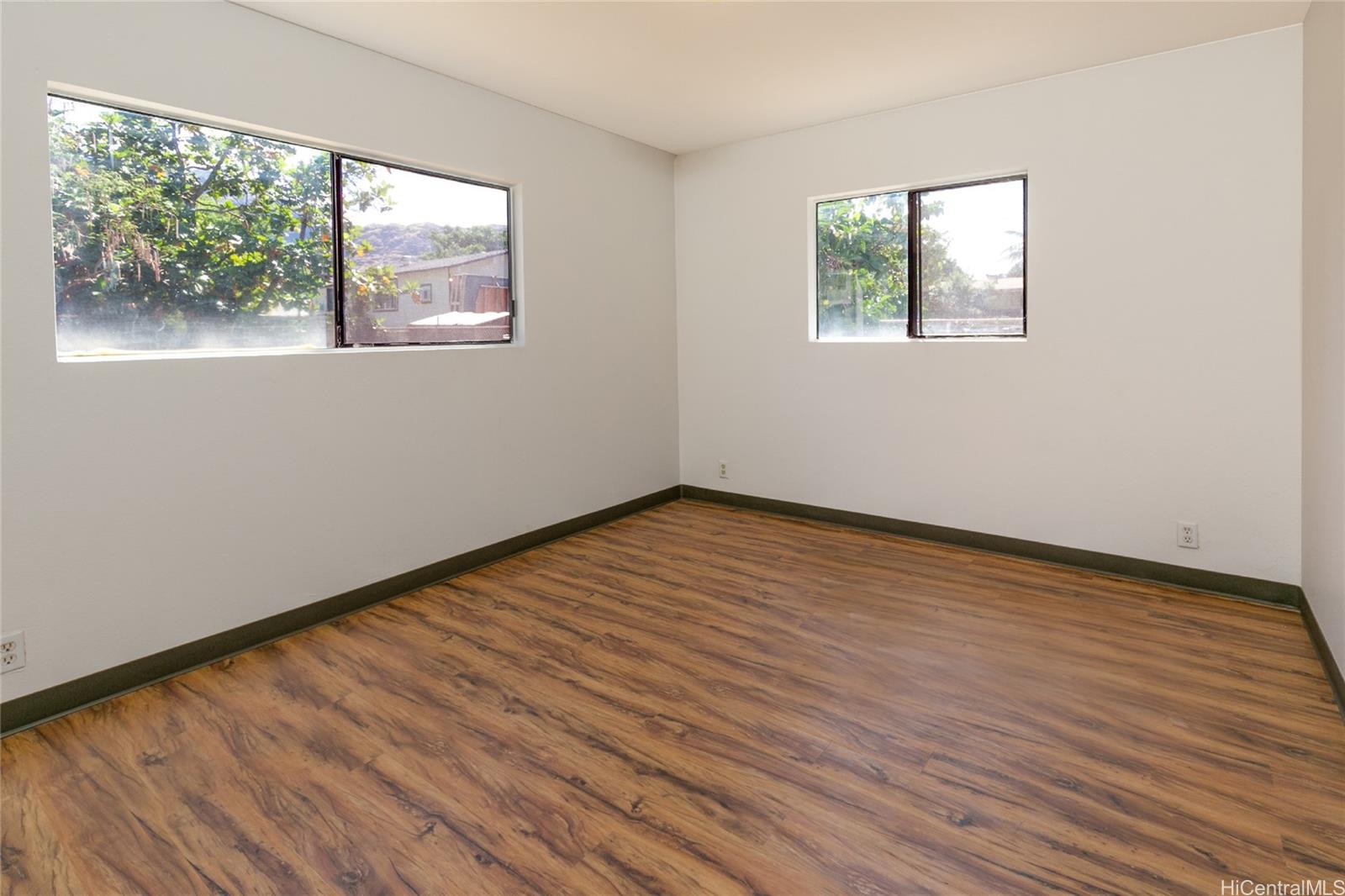 84-924  Hana St Makaha, Leeward home - photo 20 of 24