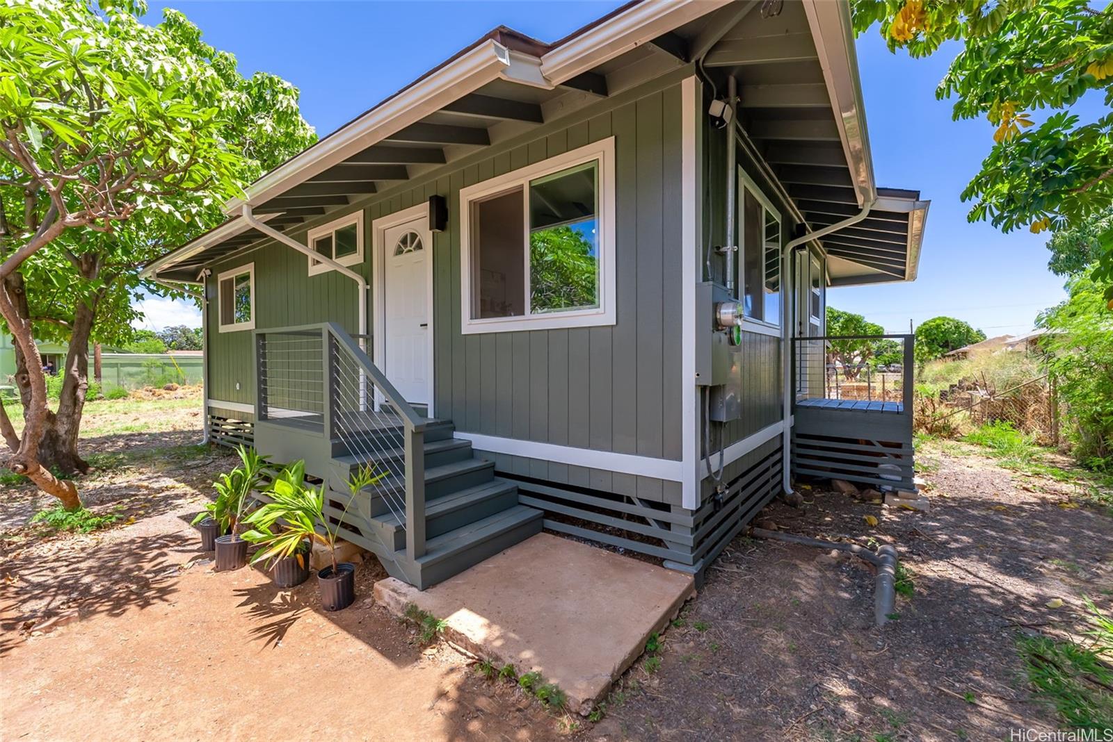 84-927  Lahaina Street Makaha, Leeward home - photo 6 of 25