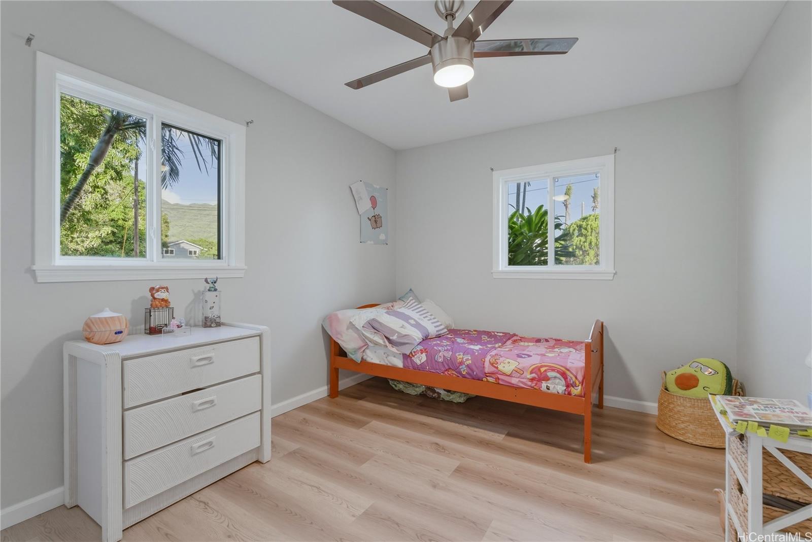 84-929  Hana Street Makaha, Leeward home - photo 7 of 22