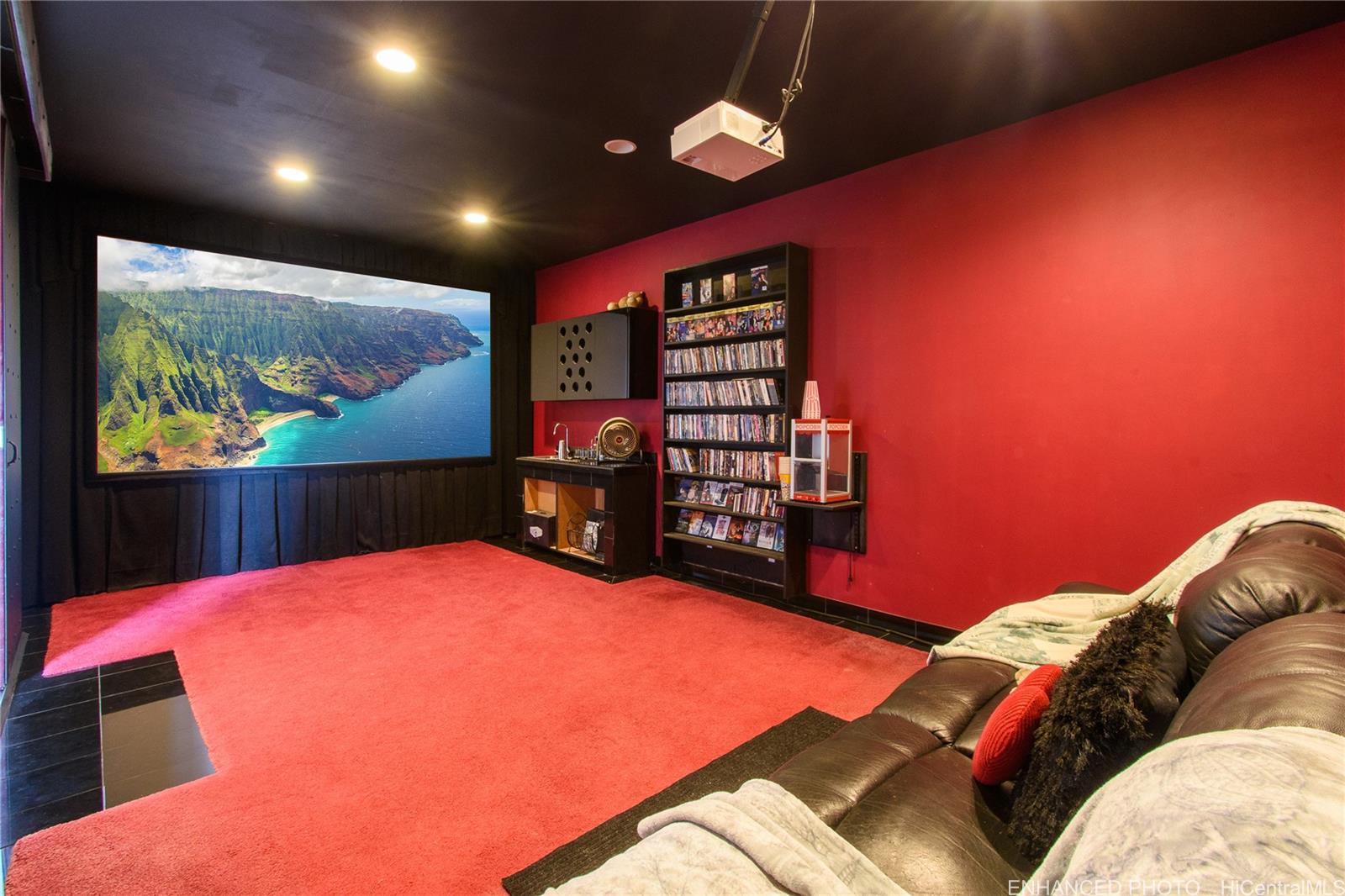 84-940  Moaelehua Street Maunaolu Estates, Leeward home - photo 7 of 24