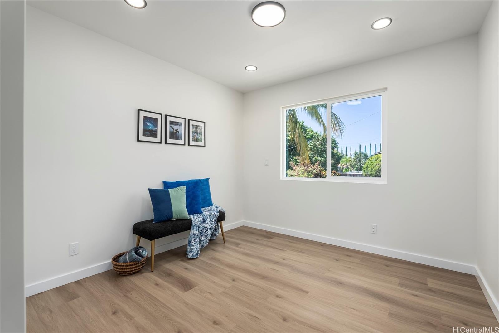 84-949  Hana Street Makaha, Leeward home - photo 13 of 24