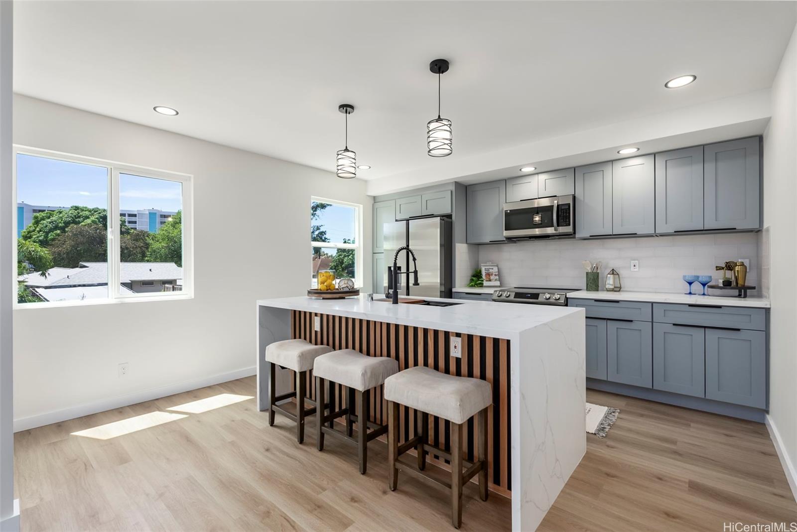 84-949  Hana Street Makaha, Leeward home - photo 4 of 24