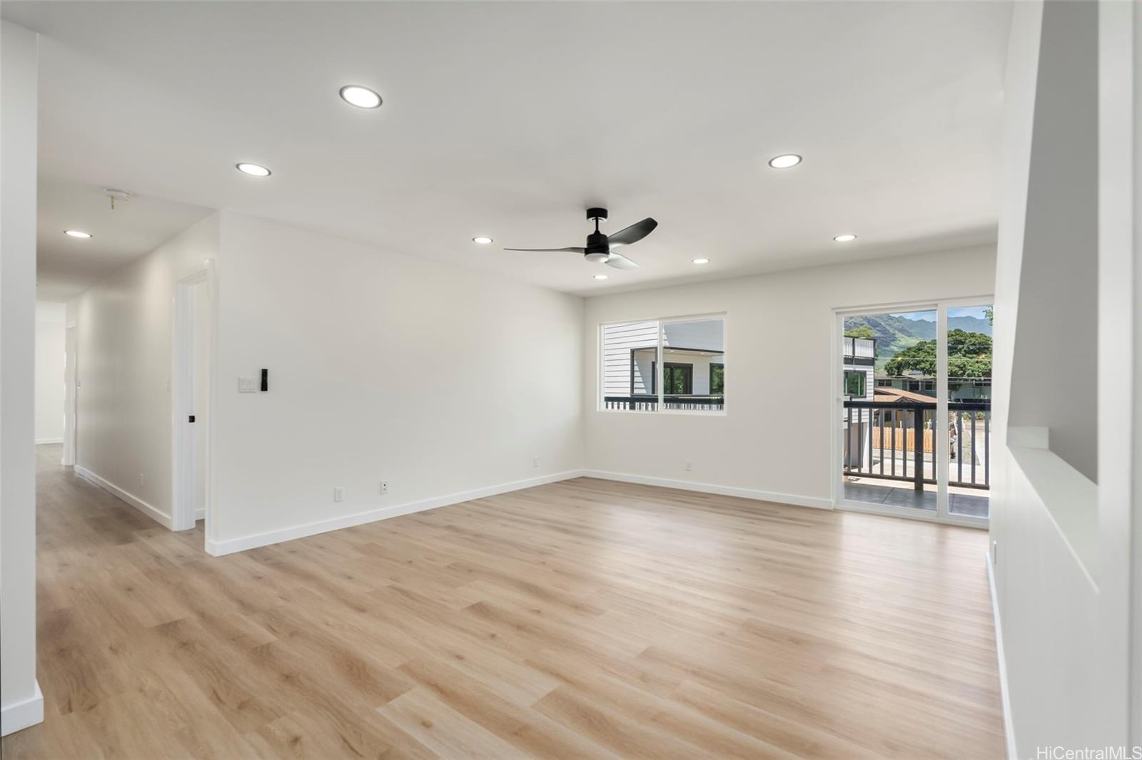 84-949A  Hana Street Makaha, Leeward home - photo 5 of 24