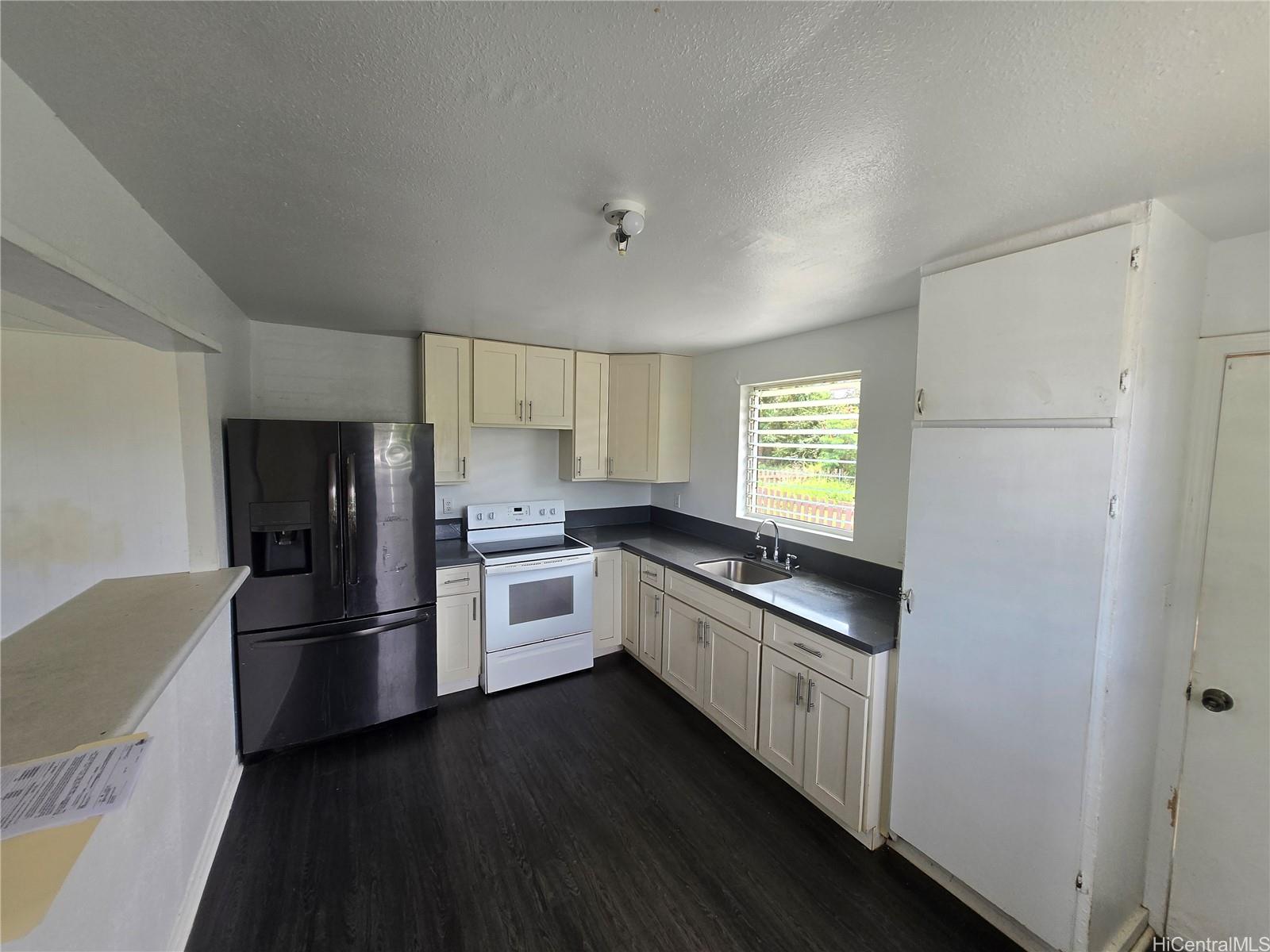 84-956 Hanalei Street Waianae - Rental - photo 4 of 10