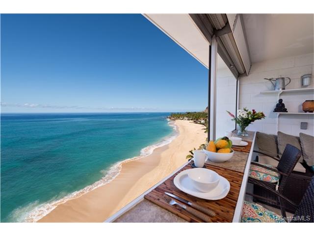 Makaha Beach Cabanas Condo A910 Waianae Sold 315 5k Makaha Beach Cabanas Condo A910 Waianae Hawaii Photo 1 Of 14
