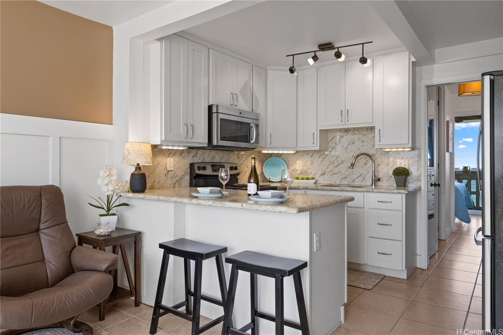 Makaha Beach Cabanas condo # B911, Waianae, Hawaii - photo 6 of 25