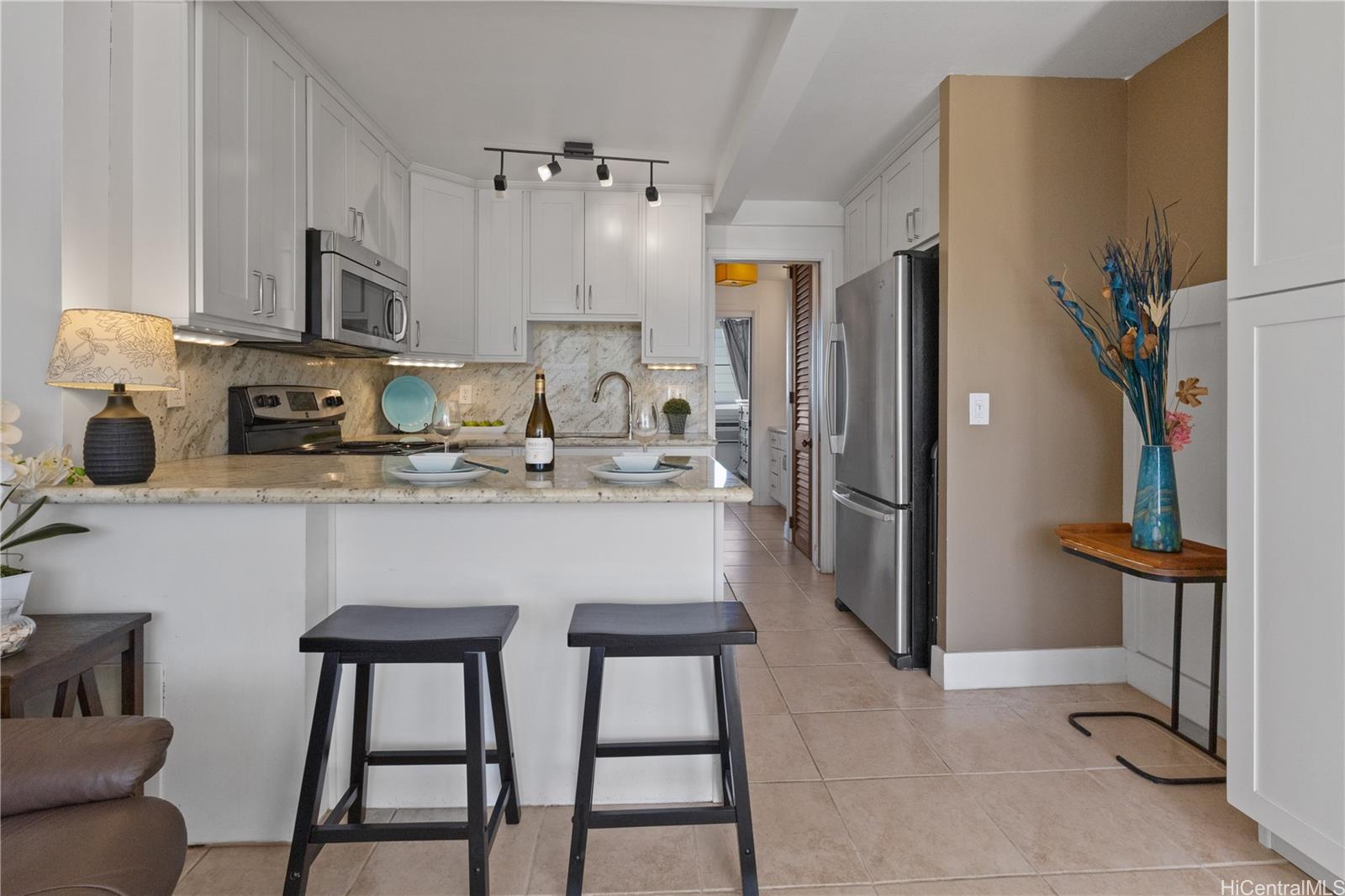 Makaha Beach Cabanas condo # B911, Waianae, Hawaii - photo 8 of 25