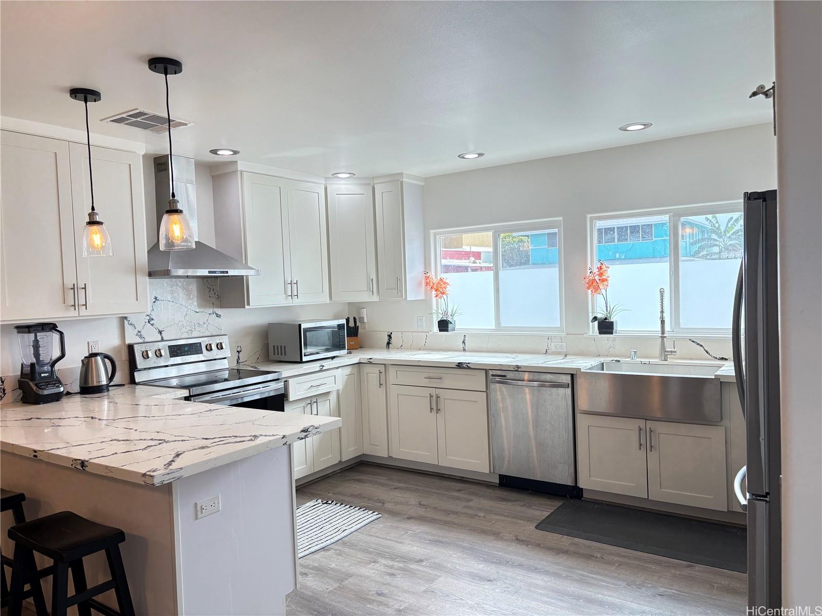 85-075 Waianae Valley Rd Waianae - Rental - photo 2 of 11