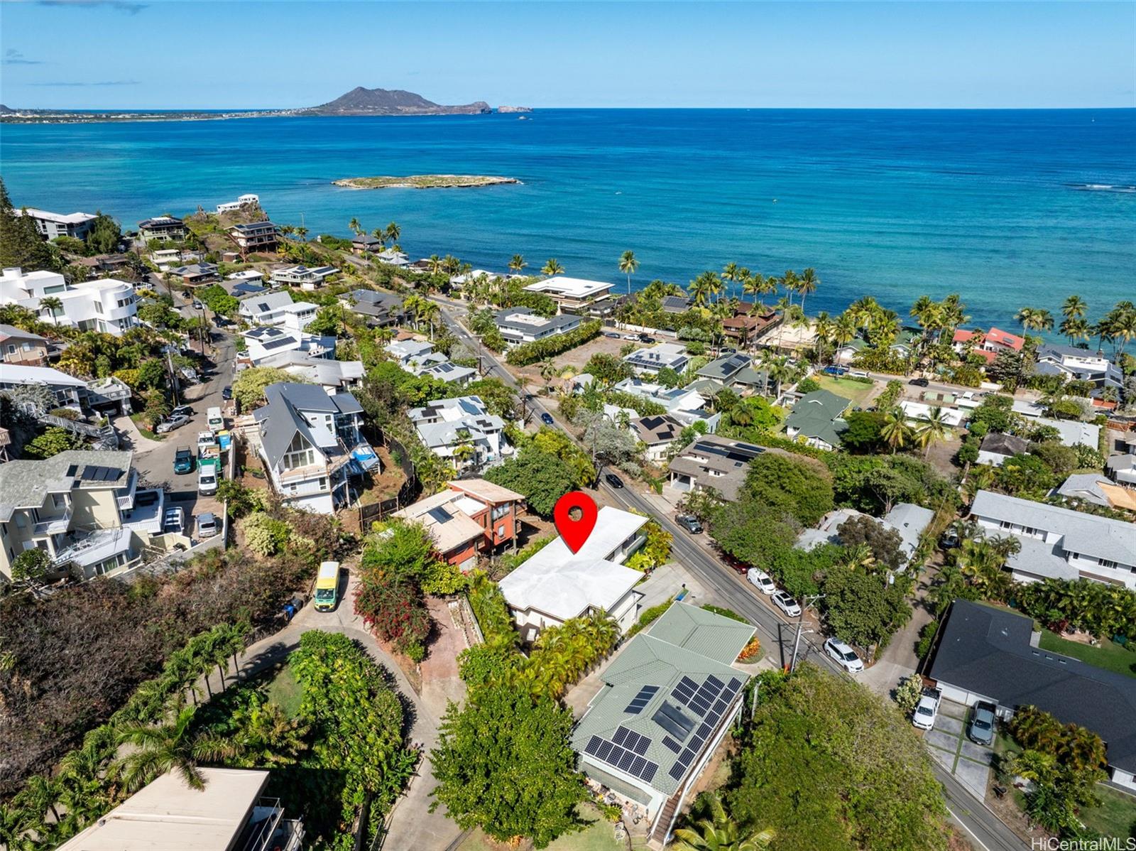 851  Aalapapa Drive Lanikai, Kailua home - photo 2 of 25