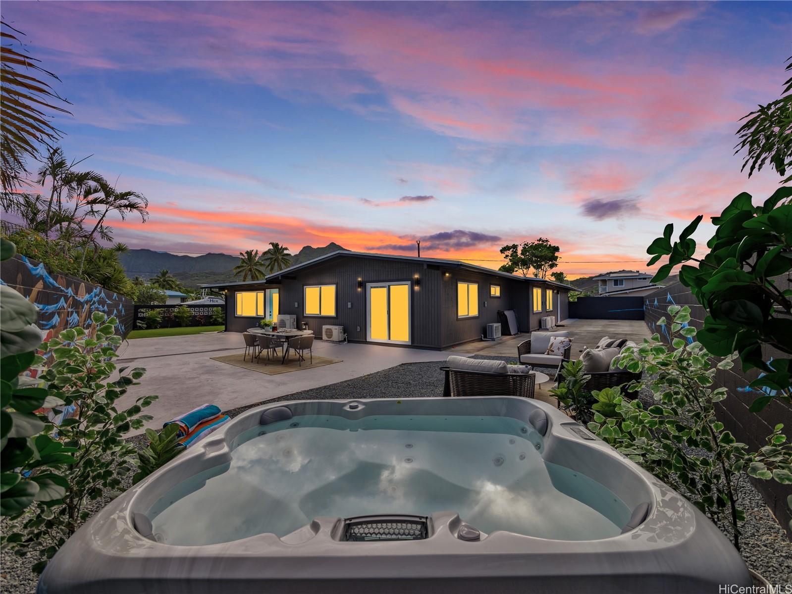 851  Halula Place Enchanted Lake, Kailua home - photo 24 of 25