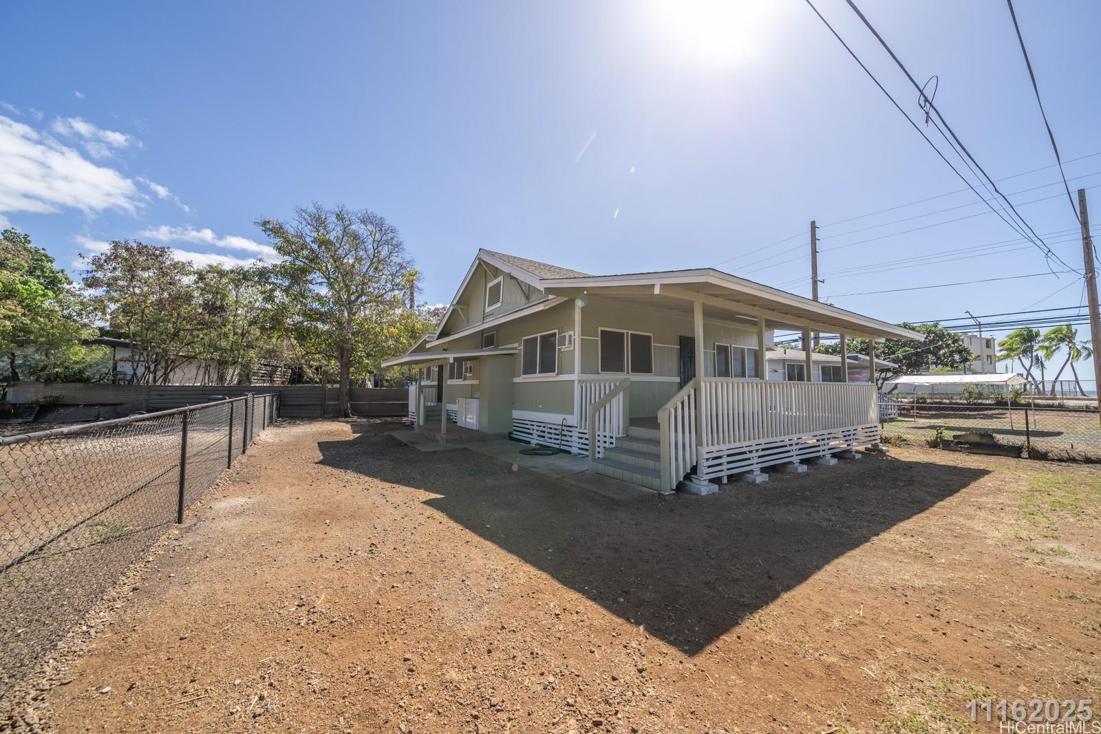 85-106 Farrington Hwy Waianae - Rental - photo 3 of 25