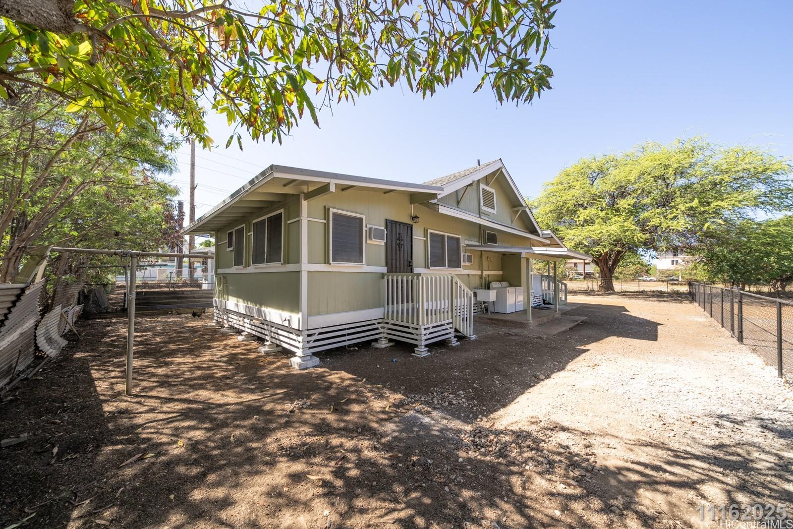 85-106 Farrington Hwy Waianae - Rental - photo 5 of 25