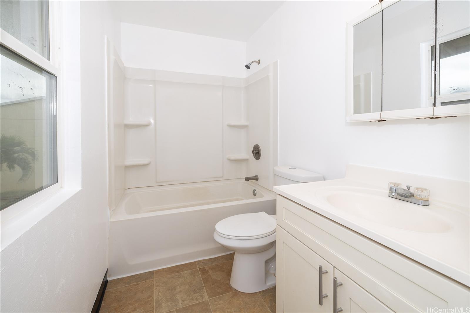 Ulu Wehi condo # B, Waianae, Hawaii - photo 16 of 25