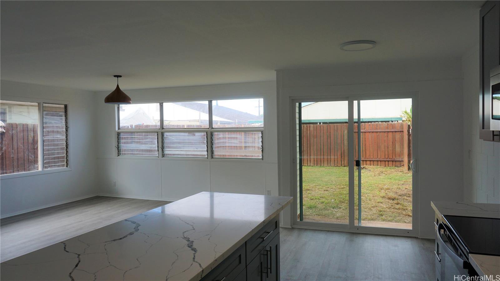 85-121 Ala Walua St Waianae - Rental - photo 6 of 13