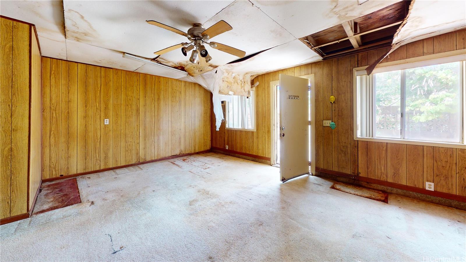 85-128 Ala Walua Street townhouse # B, Waianae, Hawaii - photo 6 of 16