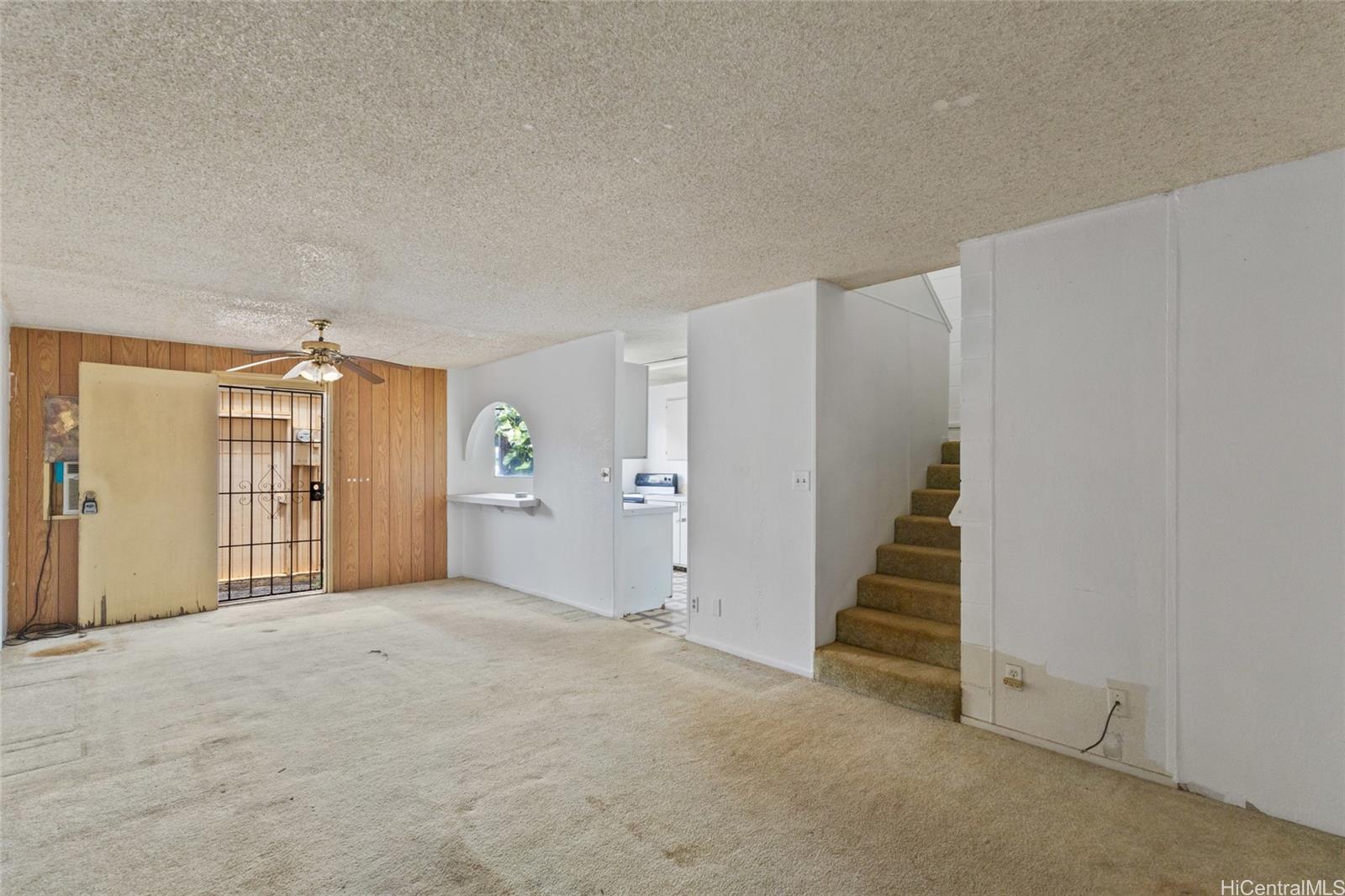 Ulu Wehi condo # B, Waianae, Hawaii - photo 4 of 20