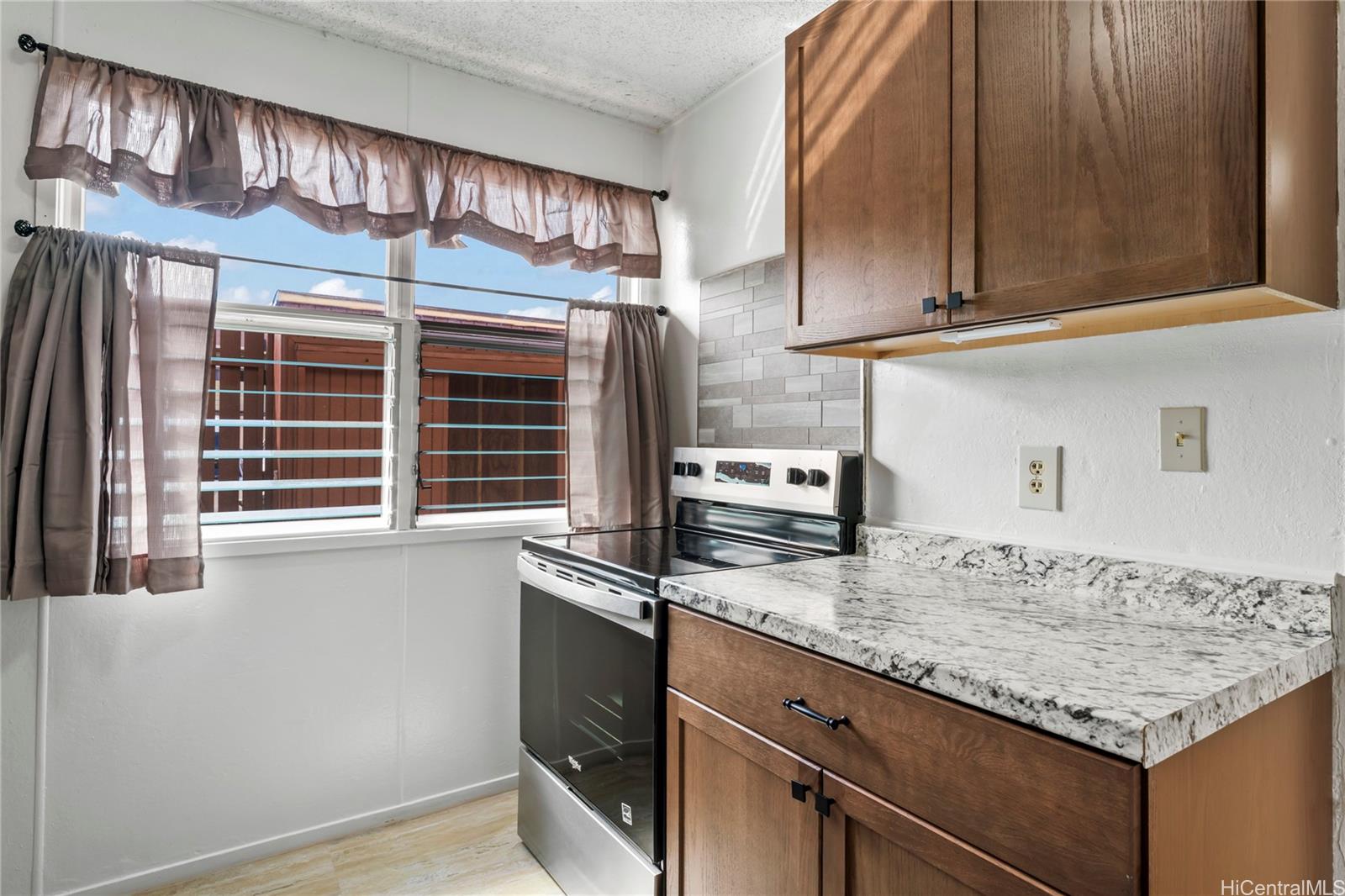 Ulu Wehi condo # B, Waianae, Hawaii - photo 9 of 25