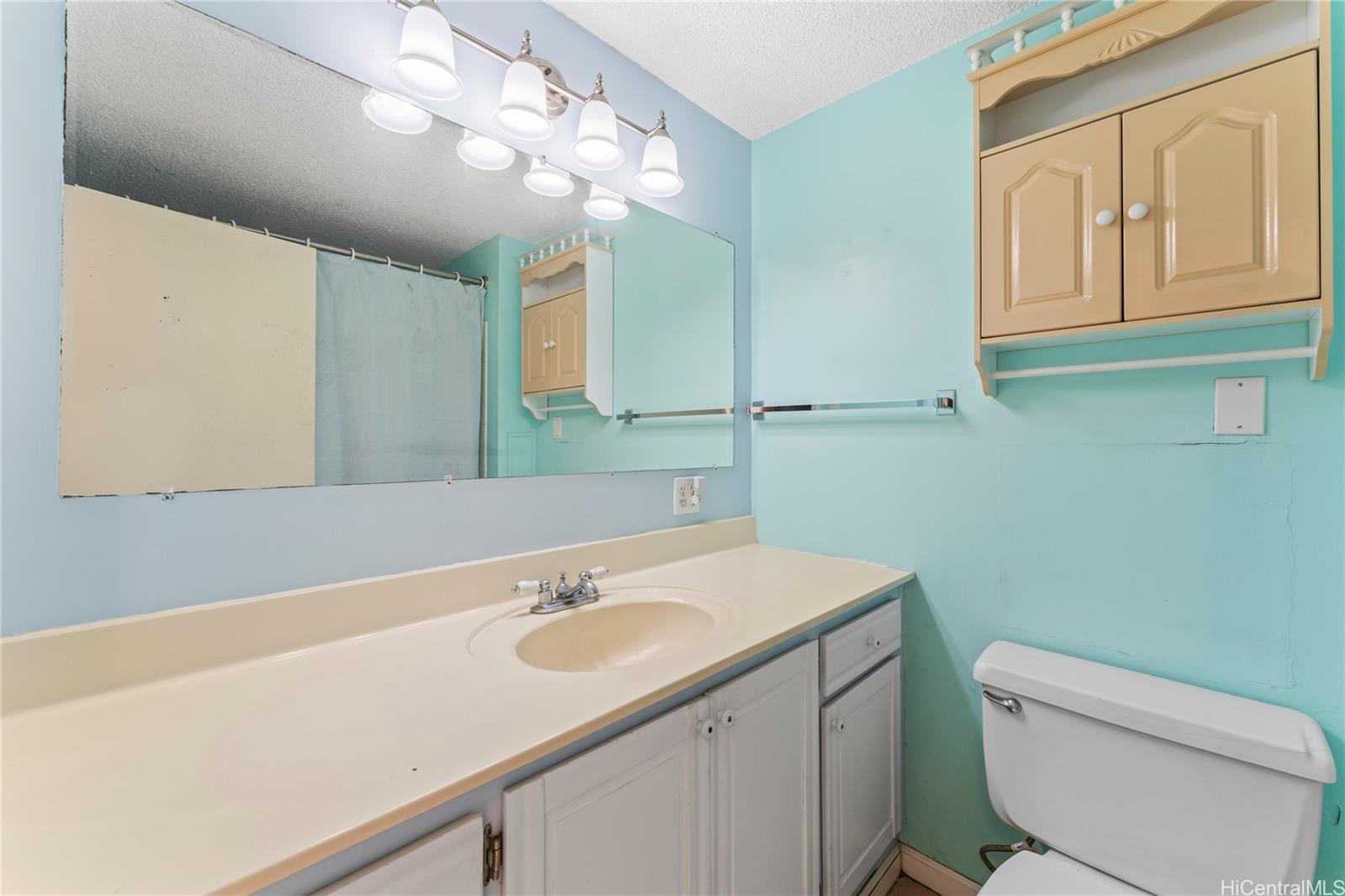 Makaha Surfside condo # A204, Waianae, Hawaii - photo 17 of 25