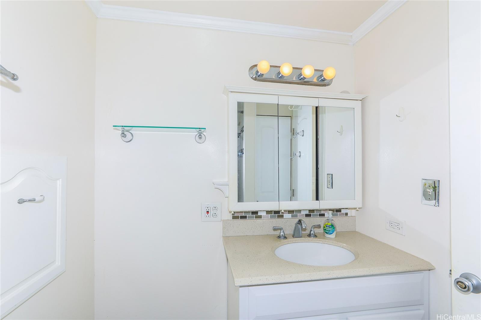 Makaha Surfside condo # A232, Waianae, Hawaii - photo 15 of 25