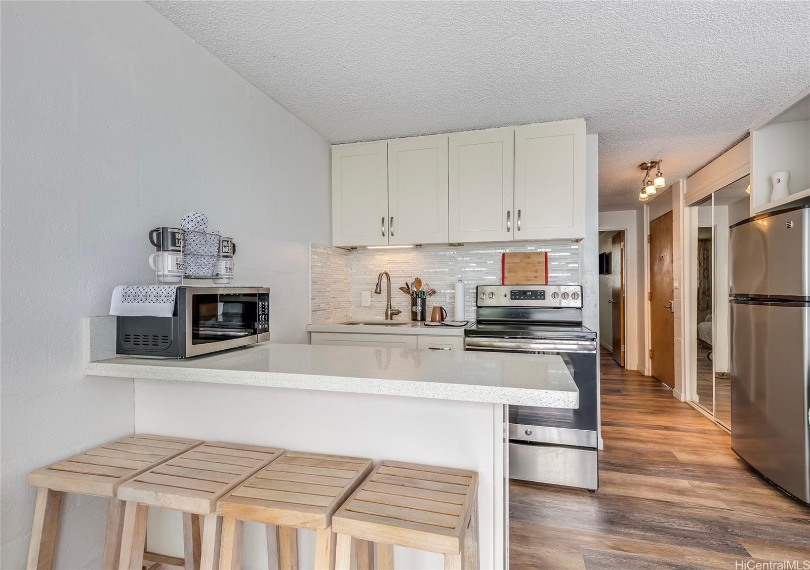 Makaha Surfside A320, 85175 Farrington Hwy, Waianae Waianae condo