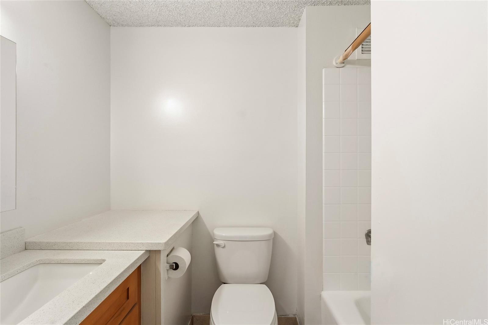 Makaha Surfside condo # A404, Waianae, Hawaii - photo 16 of 24