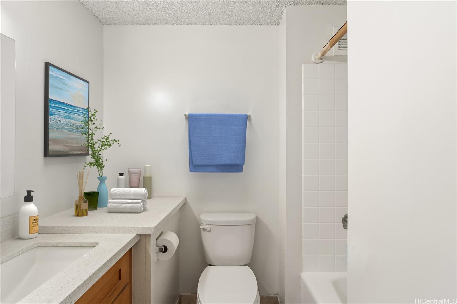 Makaha Surfside condo # A404, Waianae, Hawaii - photo 6 of 24