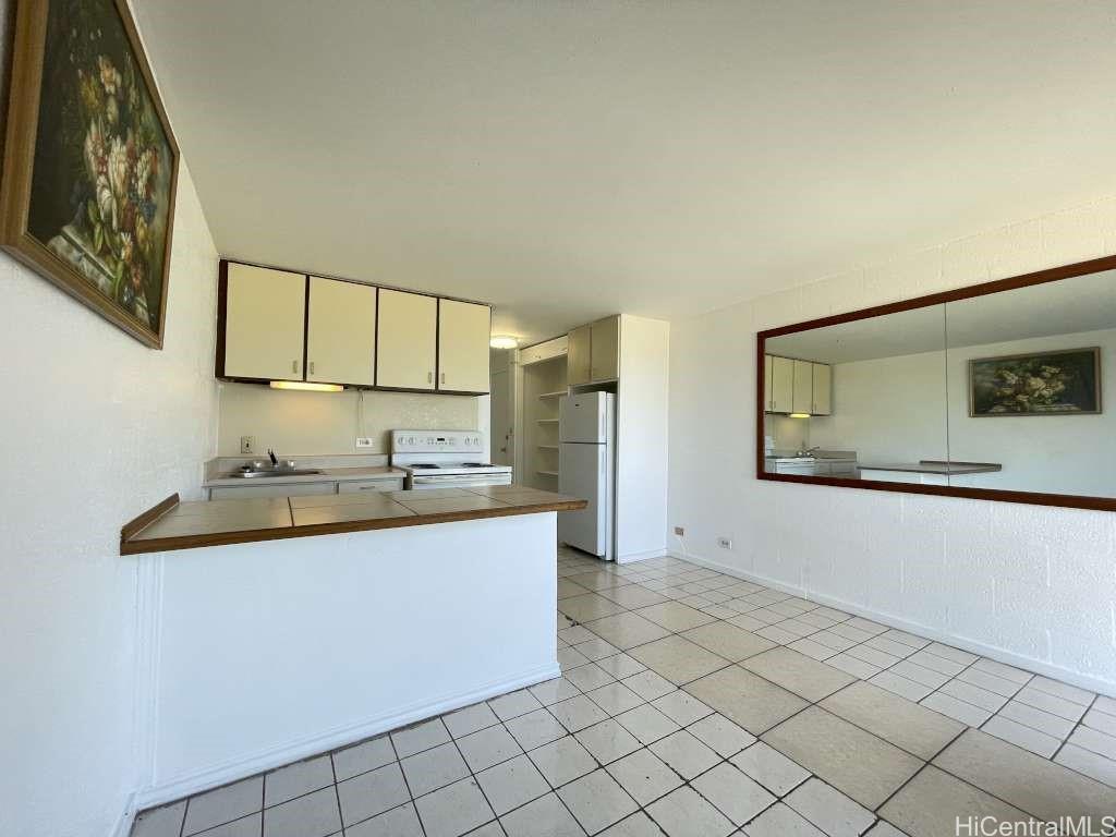 85-175 Farrington Hwy Waianae - Rental - photo 2 of 12