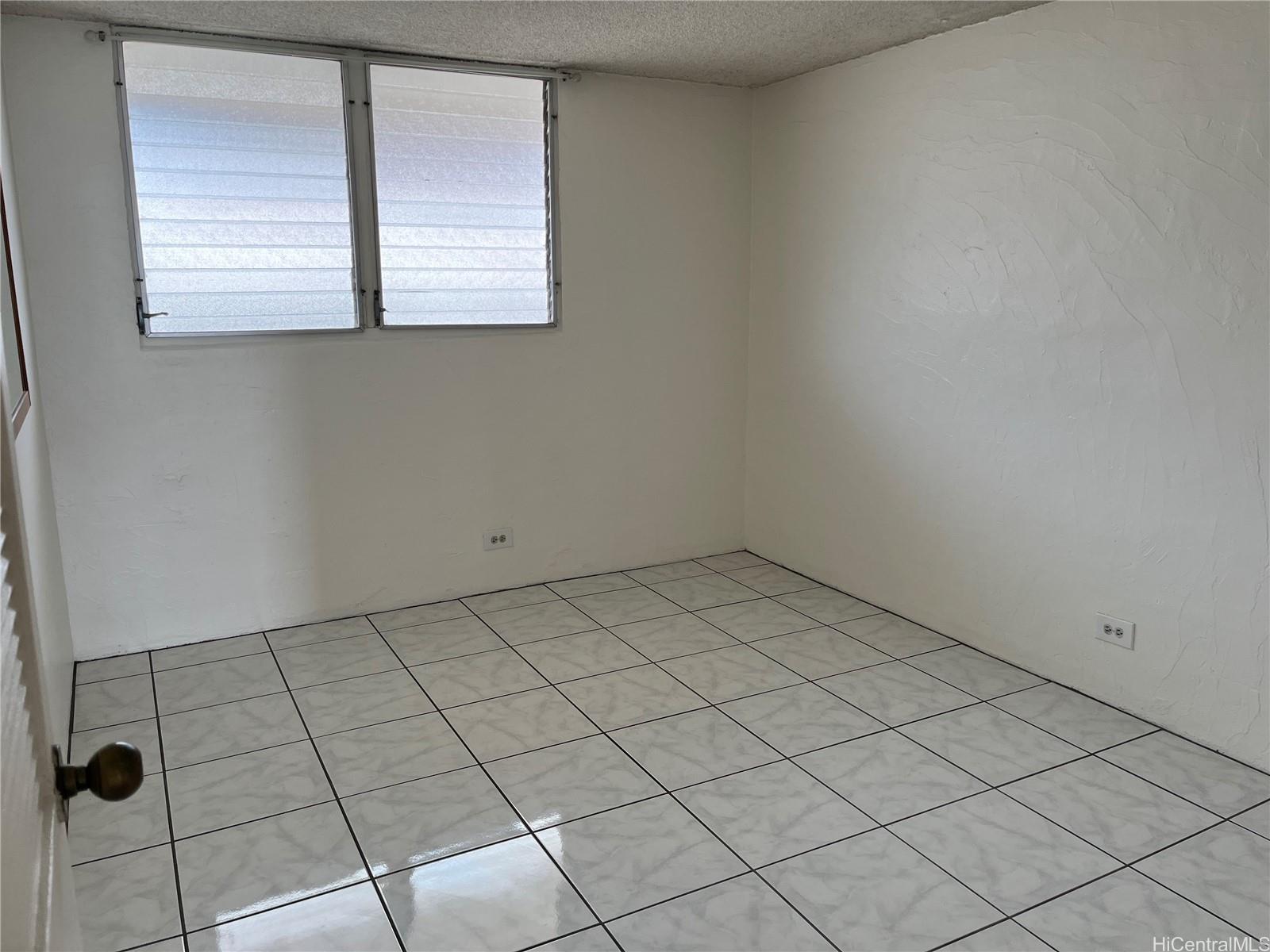 Makaha Surfside condo # B421, Waianae, Hawaii - photo 5 of 8