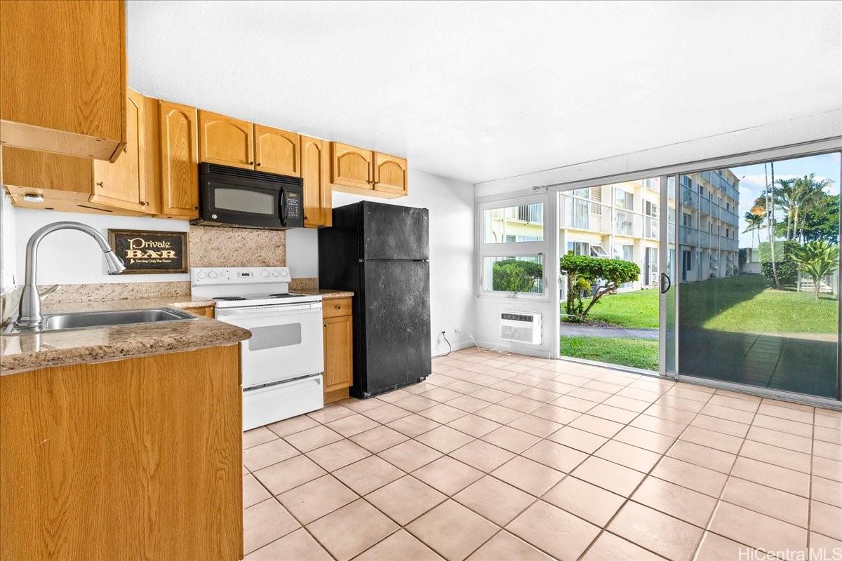 Makaha Surfside condo # C110, Waianae, Hawaii - photo 5 of 21