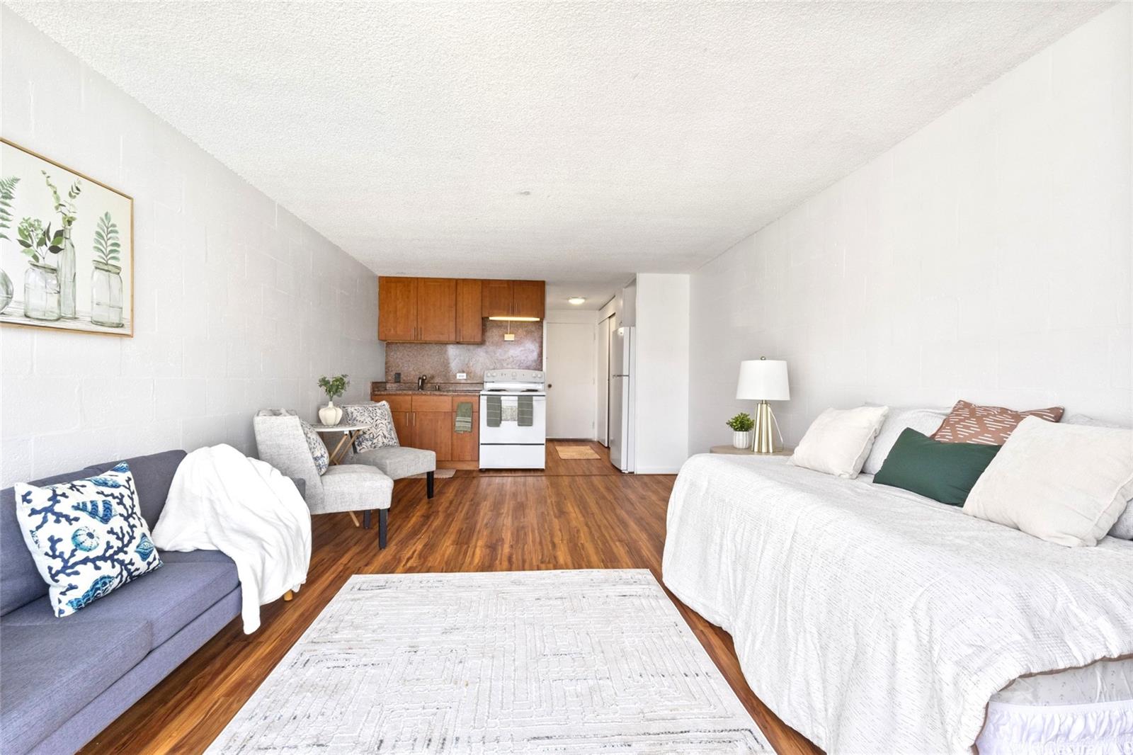 Makaha Surfside condo # C415, Waianae, Hawaii - photo 6 of 17