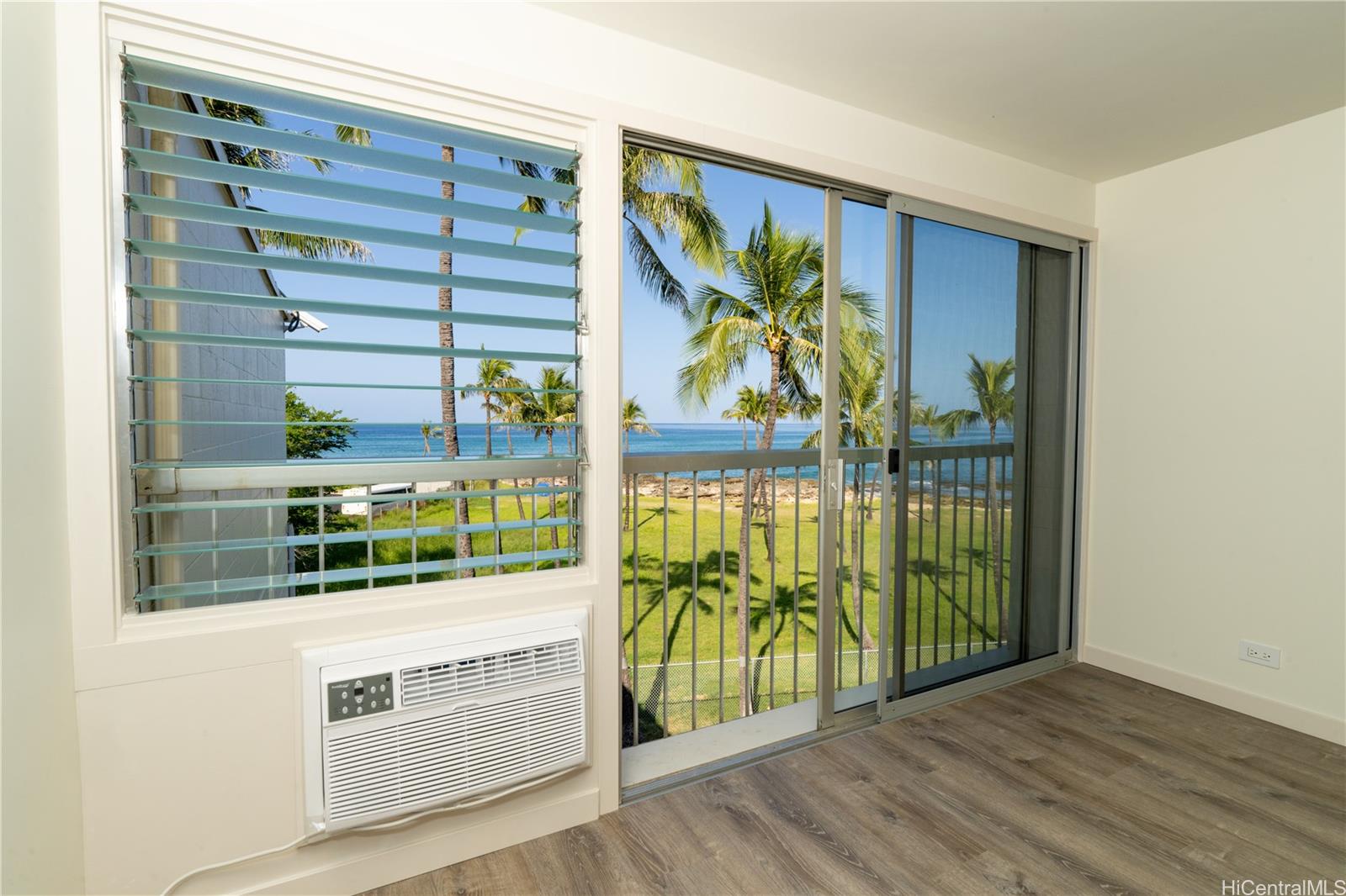 Makaha Surfside condo # C427, Waianae, Hawaii - photo 11 of 13
