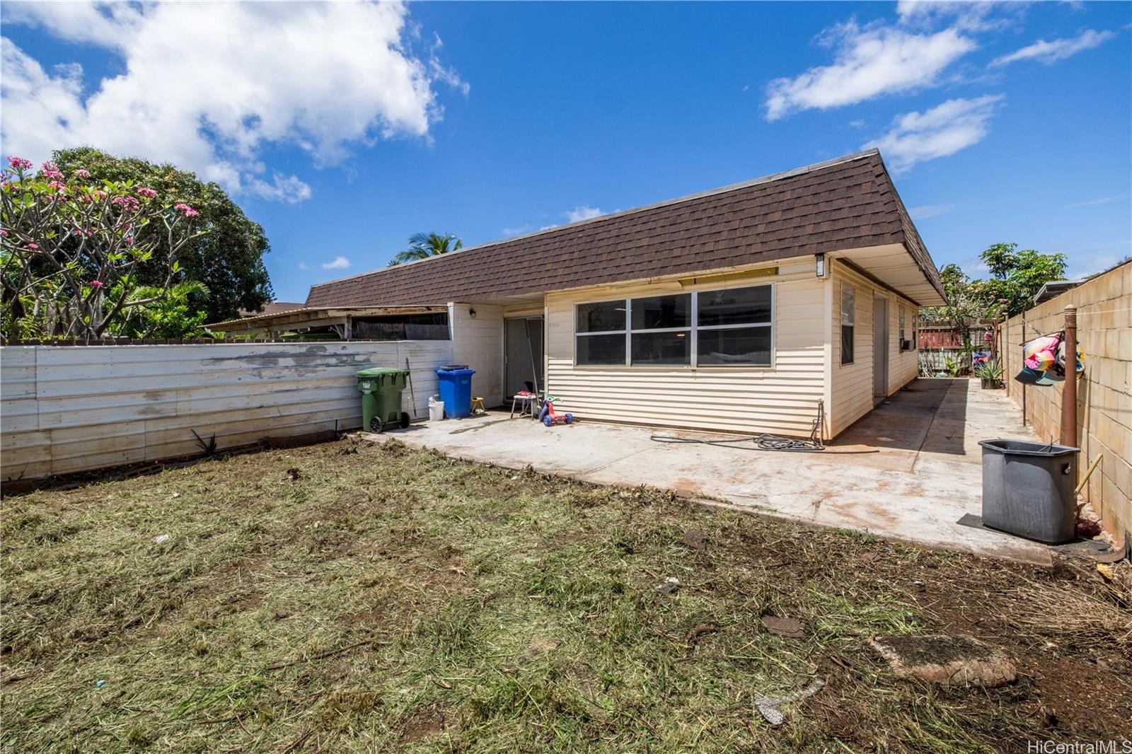 85-209  Ala Akau Street Waianae, Leeward home - photo 9 of 20