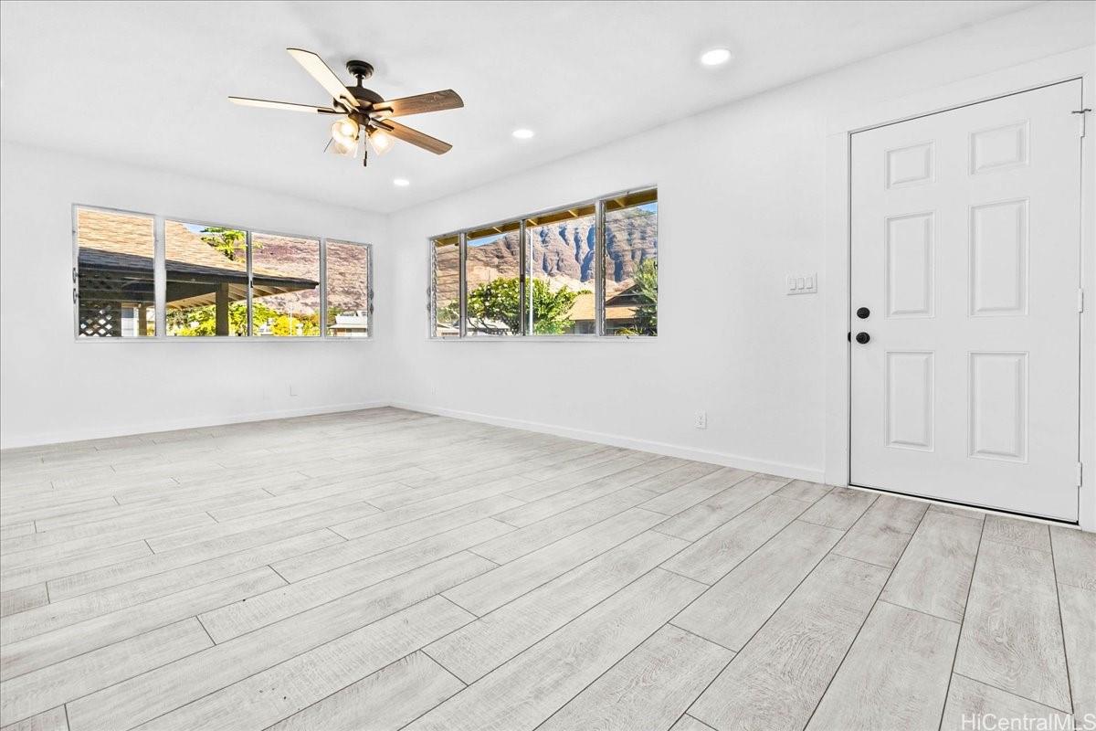 85-210  Limakokua Place Waianae, Leeward home - photo 4 of 22