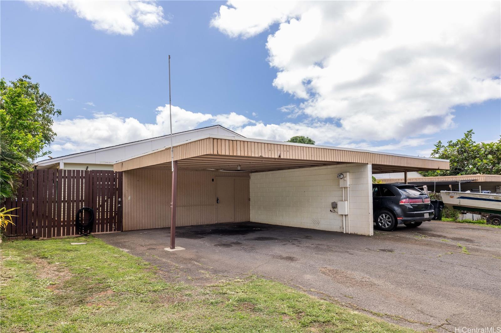 85-270  Ala Hema Street Waianae, Leeward home - photo 2 of 25