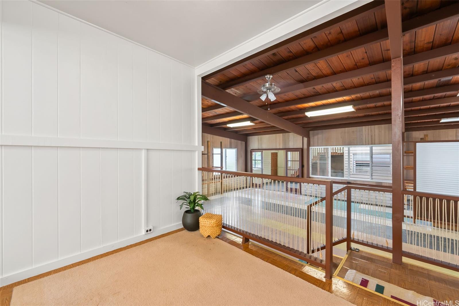 854  Hao Street Aina Haina Area, Diamond Head home - photo 13 of 25