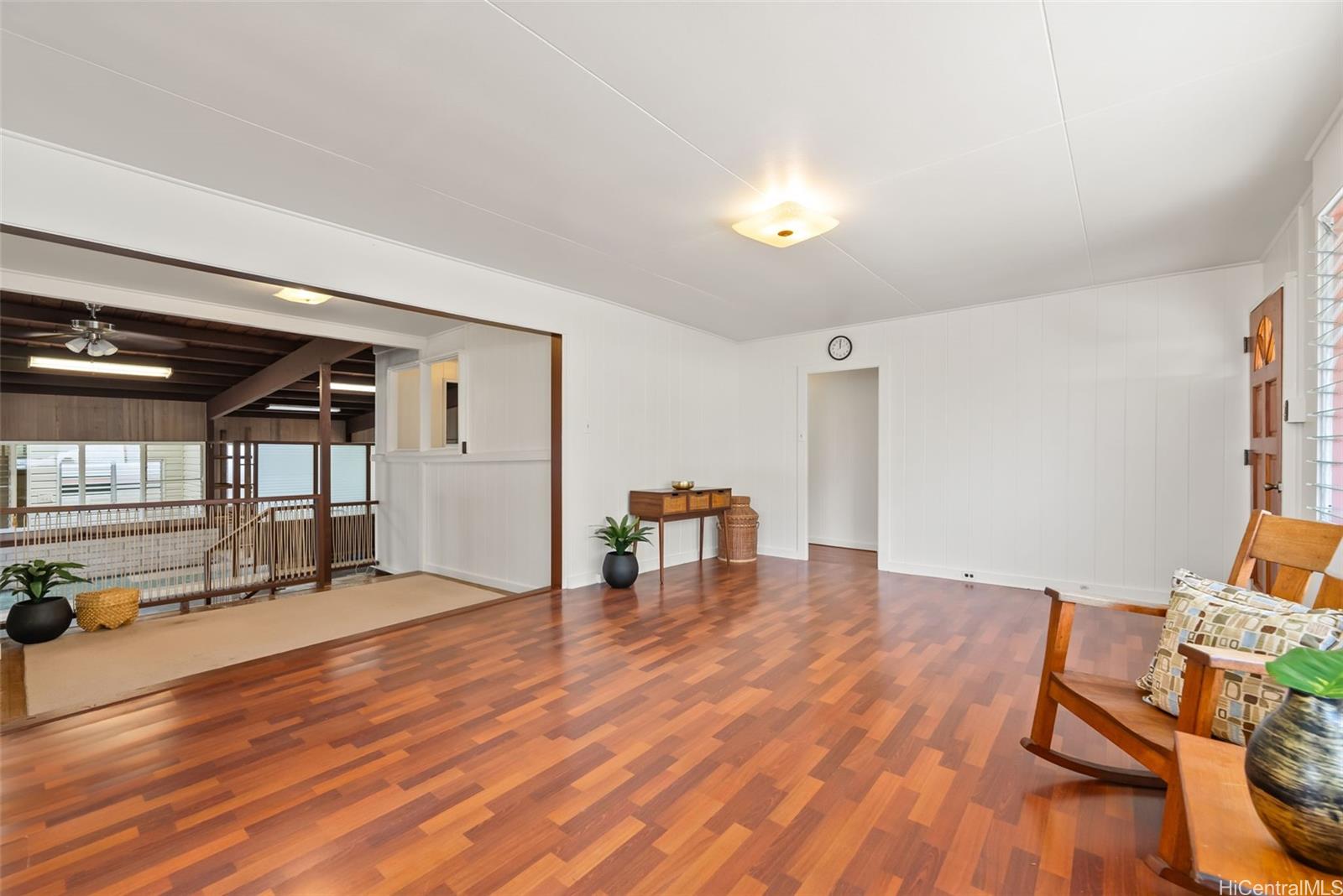 854  Hao Street Aina Haina Area, Diamond Head home - photo 8 of 25