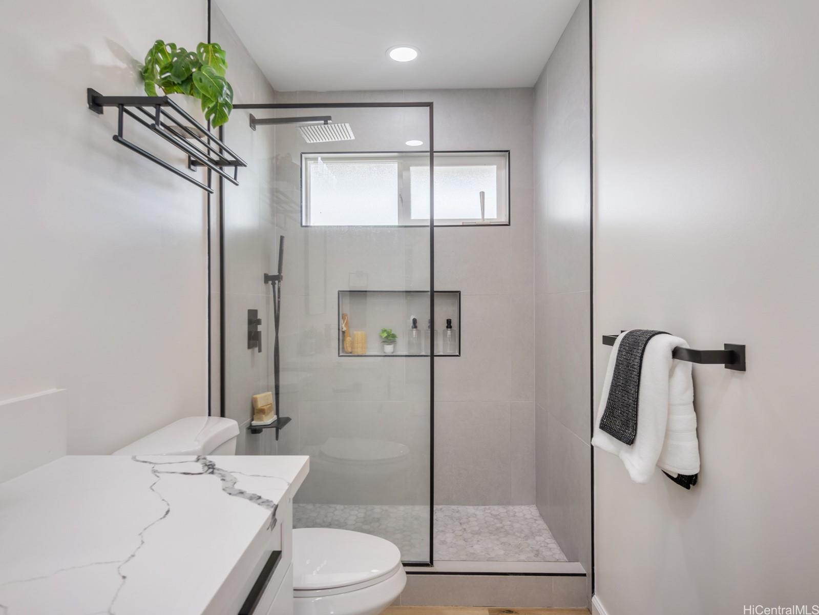 855  Kainoa Place Aina Haina Area, Diamond Head home - photo 12 of 25