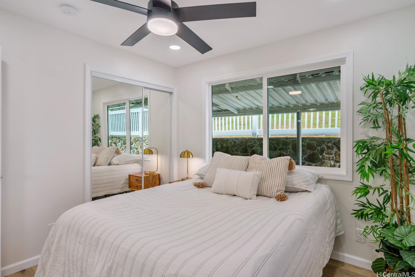 855  Kainoa Place Aina Haina Area, Diamond Head home - photo 14 of 25