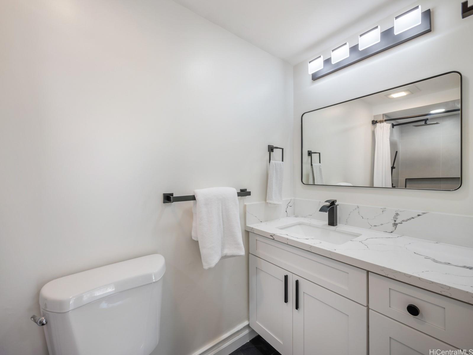 855  Kainoa Place Aina Haina Area, Diamond Head home - photo 19 of 25