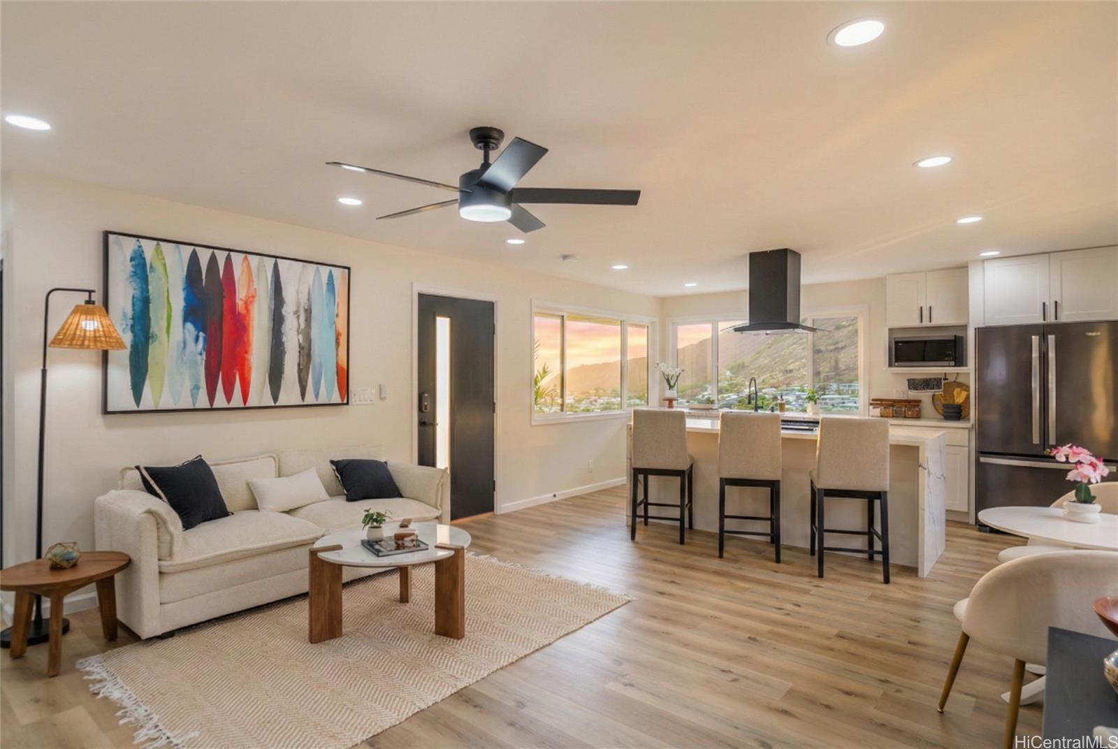 855  Kainoa Place Aina Haina Area, Diamond Head home - photo 4 of 25