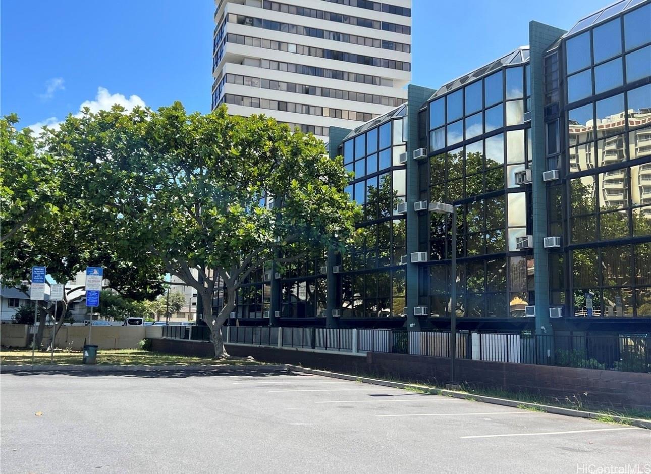 Crystal Park condo # 102, Honolulu, Hawaii - photo 13 of 14