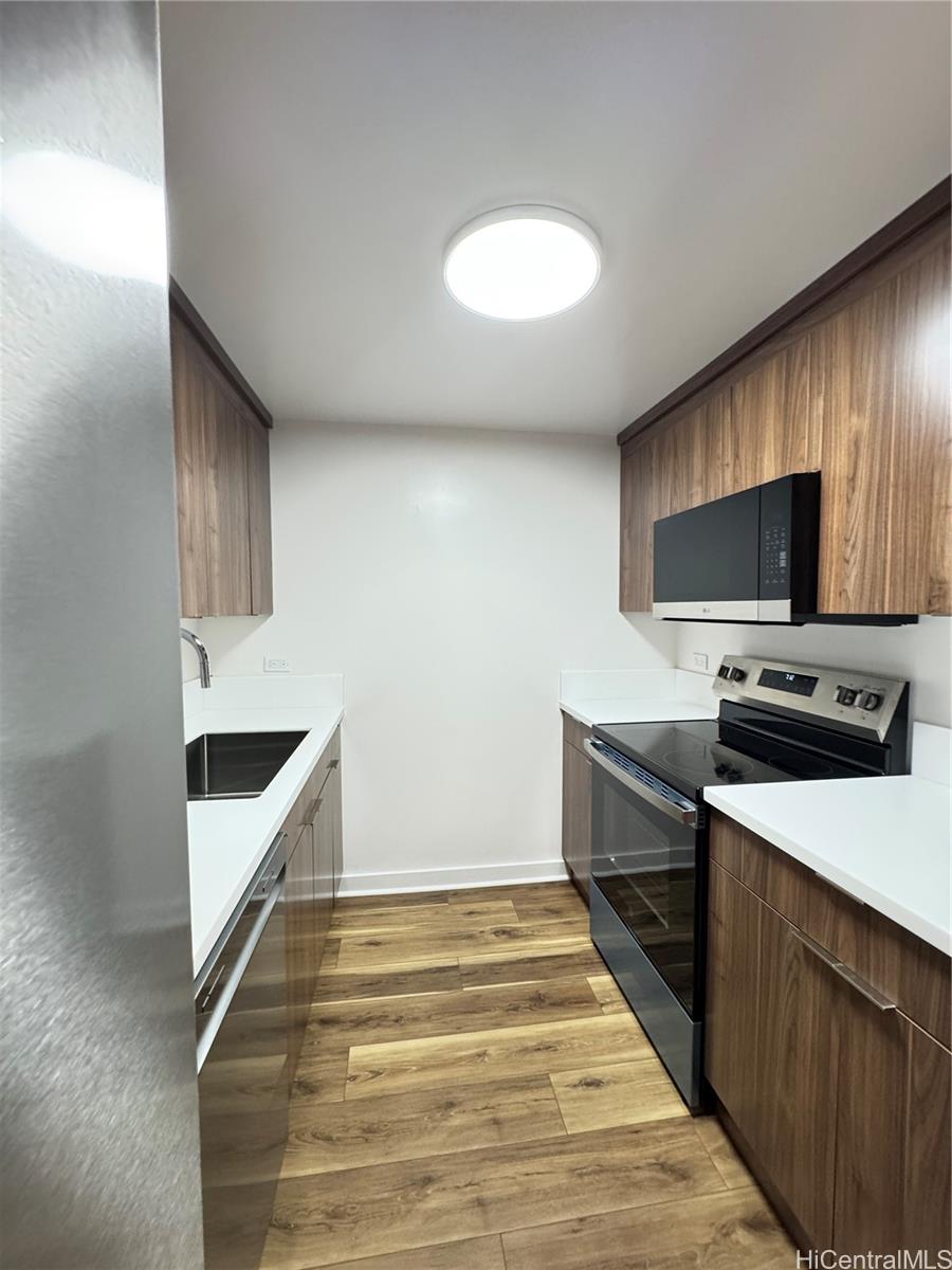 Crystal Park condo # 110, Honolulu, Hawaii - photo 3 of 13