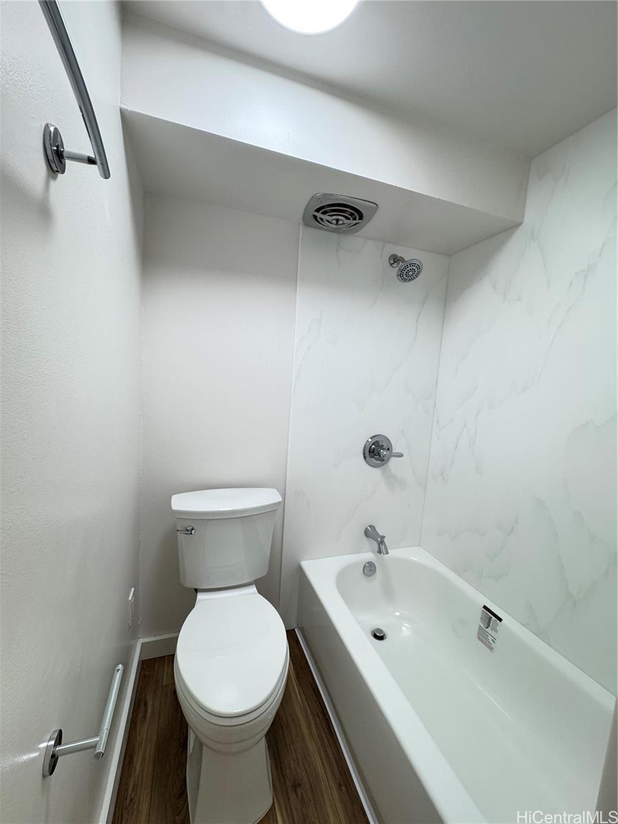 Crystal Park condo # 110, Honolulu, Hawaii - photo 6 of 14