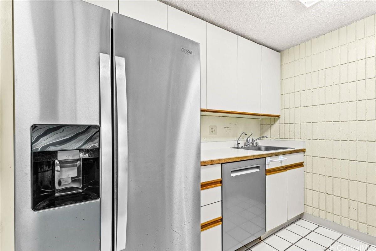 Crystal Park condo # 202, Honolulu, Hawaii - photo 11 of 25