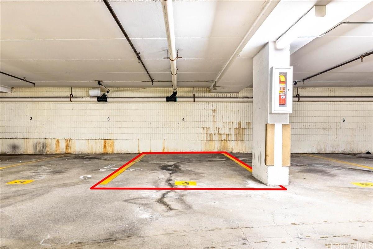 Crystal Park condo # 202, Honolulu, Hawaii - photo 23 of 25